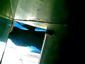 کامرون کانل باکره بو ...